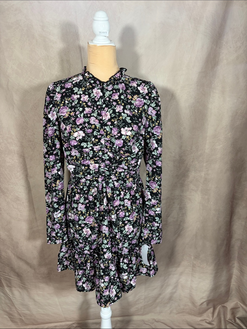 Missguided Black Floral Long-Sleeve Ruffle Dress